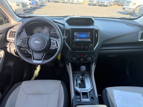 Used 2021 Subaru Forester AWD/4WD image 9