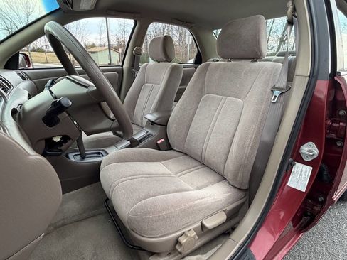Used 1998 Toyota Camry LE image 14