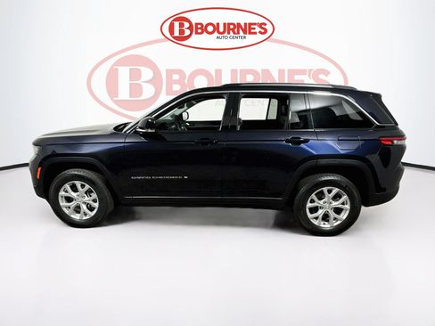 Used 2023 Jeep Grand Cherokee Limited AWD/4WD image 8