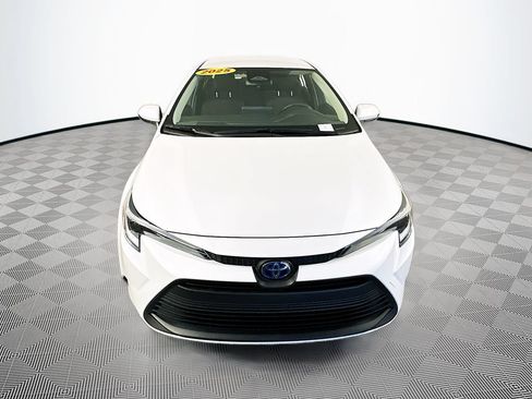 Used 2025 Toyota Corolla Hybrid Sedan FWD image 4