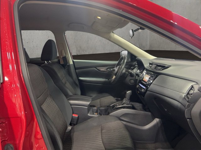 Used 2017 Nissan Rogue SV w/ Midnight Edition Package AWD/4WD image 29