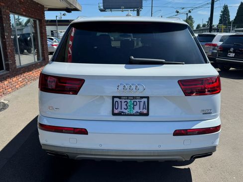 Used 2017 Audi Q7 3.0T Premium Plus w/ Premium Plus Package AWD/4WD image 5