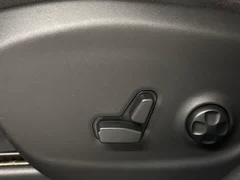 Used 2021 Jeep Cherokee Latitude Lux FWD image 14