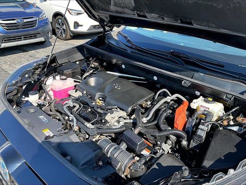 Used 2020 Toyota RAV4 XLE w/ XLE Grade Weather Package image 33