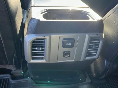 Used 2017 Ford F250 Lariat w/ Lariat Value Package image 12