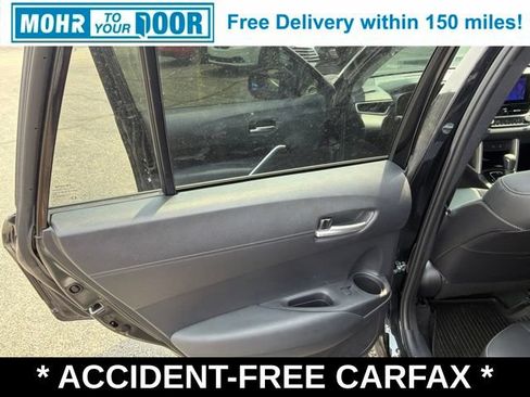 Used 2023 Toyota Corolla Cross XLE w/ Convenience Package AWD/4WD image 37