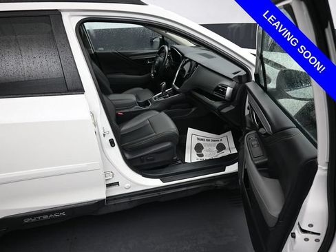 Used 2025 Subaru Outback Onyx Edition XT AWD/4WD image 9