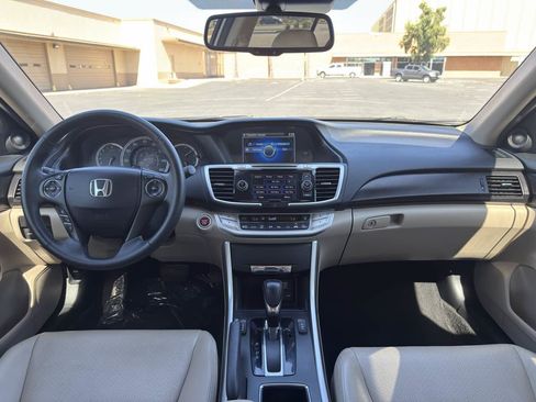 Used 2015 Honda Accord EX-L image 15