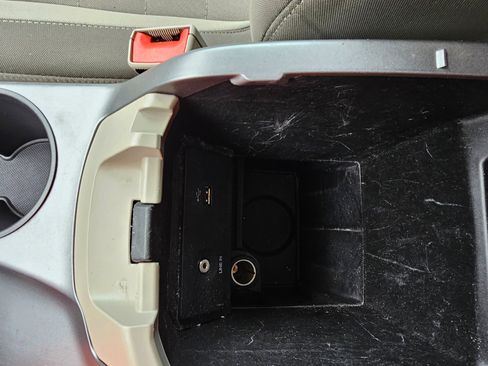 Used 2014 Ford C-MAX SE image 44