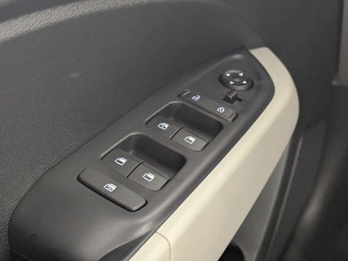 New 2026 Hyundai Venue SEL image 15