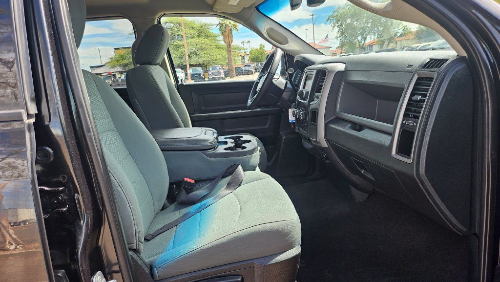Used 2016 RAM 1500 ST w/ SXT Appearance Group AWD/4WD image 18