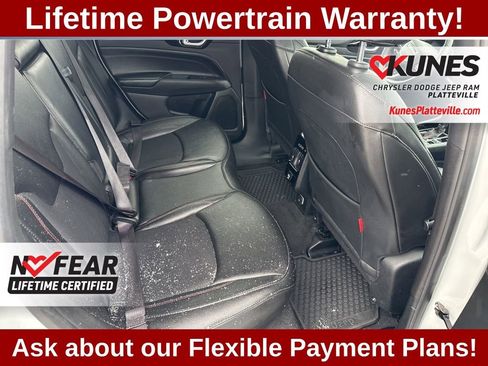 Used 2024 Jeep Compass Trailhawk image 27