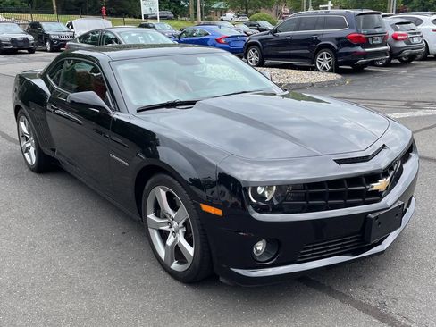 Used 2010 Chevrolet Camaro SS w/ RS Package RWD image 7