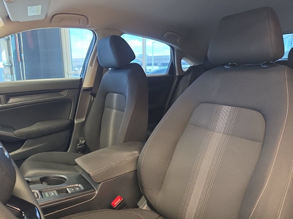 Used 2023 Honda Civic LX image 30