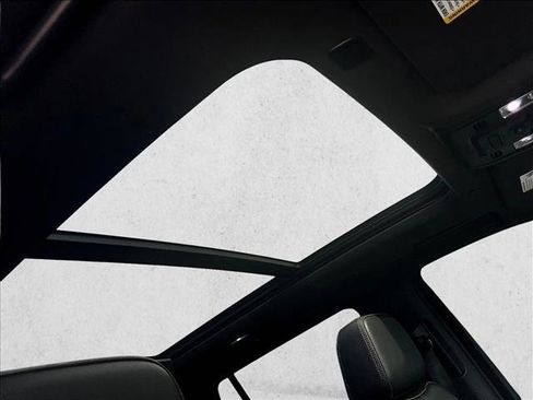 Certified 2022 Chevrolet Tahoe RST w/ Luxury Package image 17