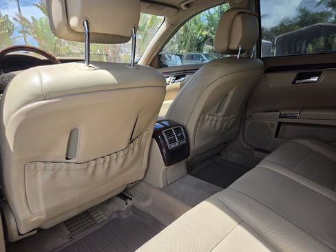 Used 2013 Mercedes-Benz S 550 w/ Sport Pkg Plus One image 30