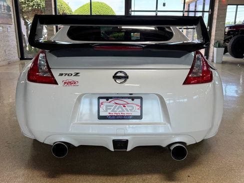 Used 2012 Nissan 370Z Coupe RWD image 7