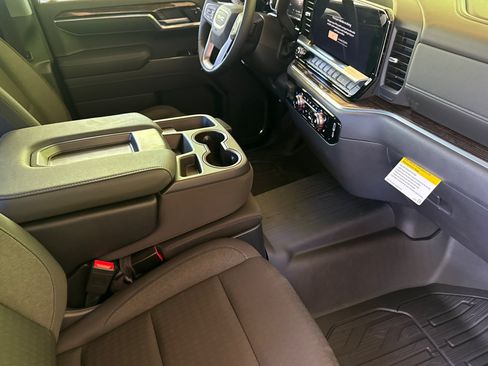 New 2026 GMC Sierra 1500 Elevation AWD/4WD image 16