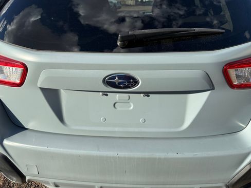 Used 2018 Subaru Crosstrek 2.0i Premium w/ Eyesight System image 27