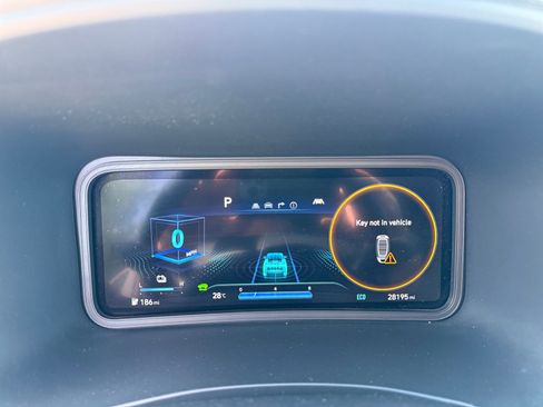 Certified 2023 Hyundai Kona Limited image 11