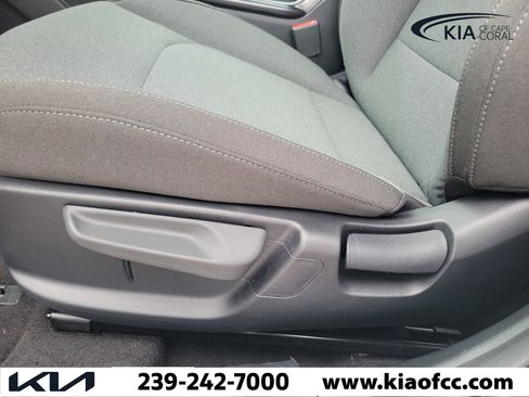 New 2026 Kia K4 FWD image 24