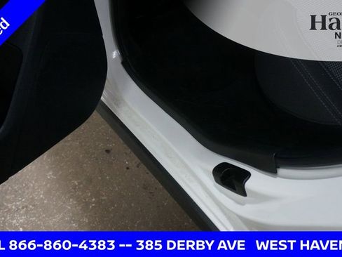 Used 2024 Subaru Crosstrek 2.0i Premium AWD/4WD image 39