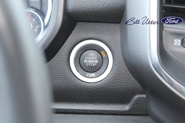 Used 2025 RAM 1500 Laramie AWD/4WD image 23