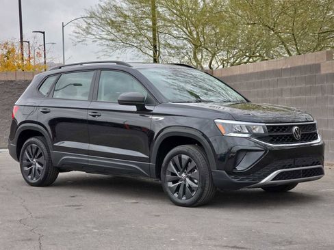 Used 2023 Volkswagen Taos S w/ Driver Assistance Package image 3