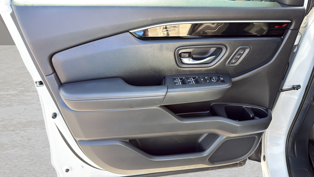 Used 2024 Honda Pilot EX-L image 10