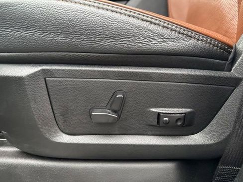 Used 2024 RAM 3500 Limited w/ Safety Group image 31