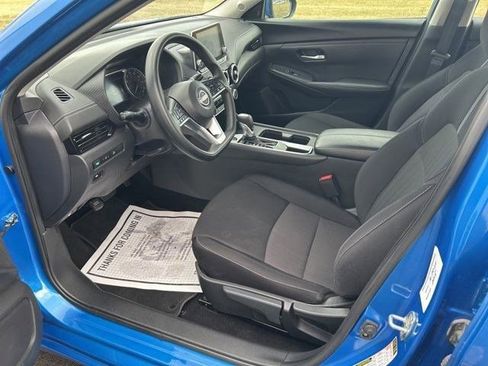 Used 2024 Nissan Sentra SV image 10