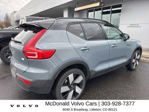 Used 2023 Volvo XC40 Recharge Ultimate w/ Protection Package Premier AWD/4WD image 6