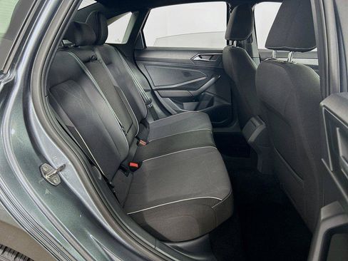 Certified 2025 Volkswagen Jetta Sport FWD image 25