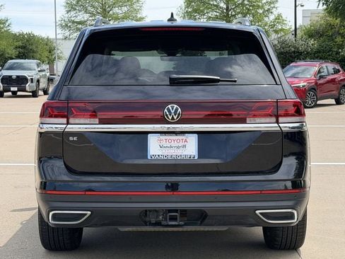 Used 2025 Volkswagen Atlas SE image 5