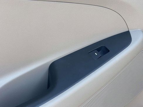 Used 2021 Hyundai Tucson SE w/ Cargo Package image 13