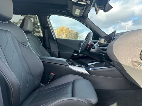 Used 2026 BMW X3 M50 w/ Premium Package image 24