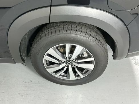 Used 2023 Nissan Pathfinder SL FWD image 32