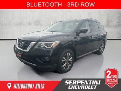Used 2017 Nissan Pathfinder SV