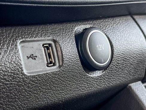 Used 2021 Ford Transit 350 XLT image 33