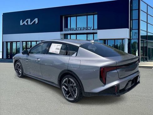 New 2026 Kia K4 GT-Line w/ GT-Line Sunroof Package FWD image 4