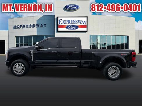 Used 2024 Ford F350 Platinum AWD/4WD image 10