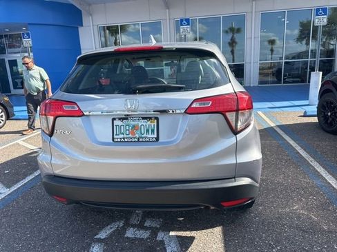 Used 2019 Honda HR-V LX image 21