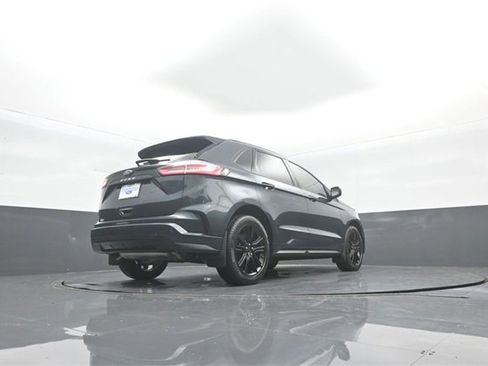 Used 2022 Ford Edge ST-Line image 32