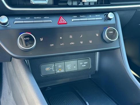 New 2026 Hyundai Sonata SEL FWD image 23