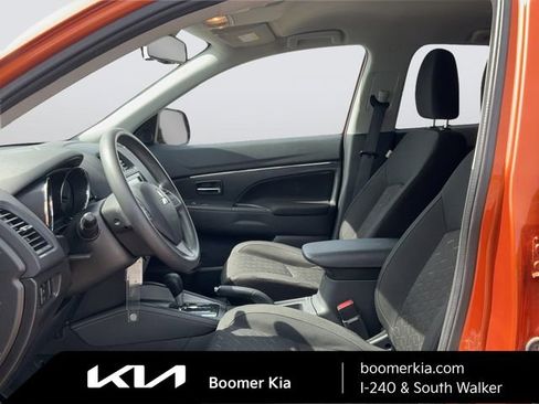 Used 2024 Mitsubishi Outlander Sport AWD image 17