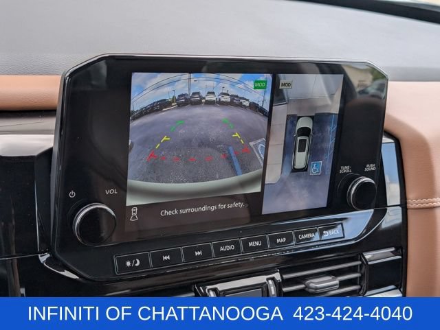 Used 2023 Nissan Pathfinder Platinum w/ Cargo Package AWD/4WD image 16