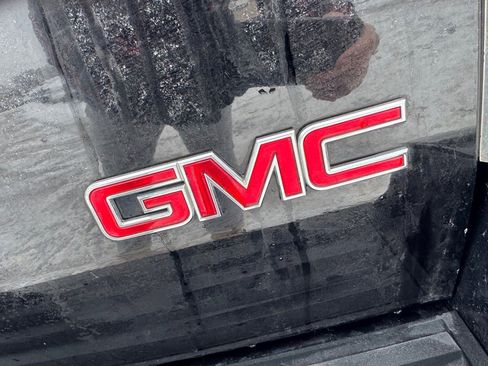 Used 2008 GMC Yukon XL Denali image 13