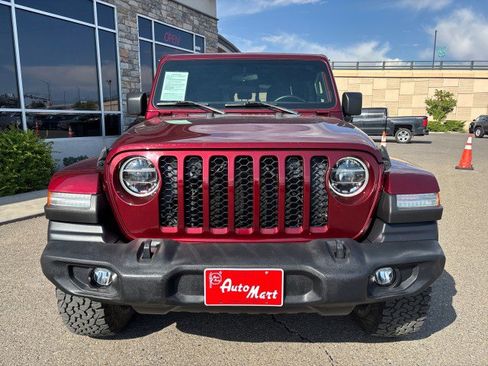 Used 2021 Jeep Gladiator Sport image 7