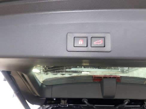 New 2025 Subaru Ascent Bronze Edition image 14