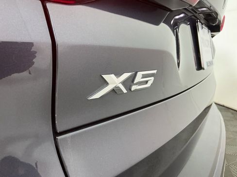 Used 2021 BMW X5 sDrive40i w/ Premium Package RWD image 32
